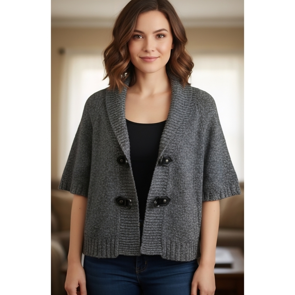 Cropped sweater